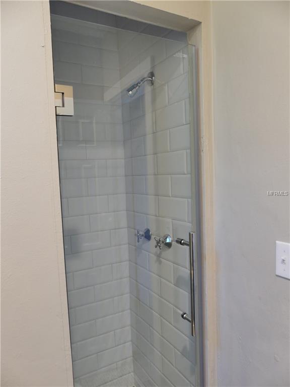 Small Bathroom Remodel - Cayman Construction Group